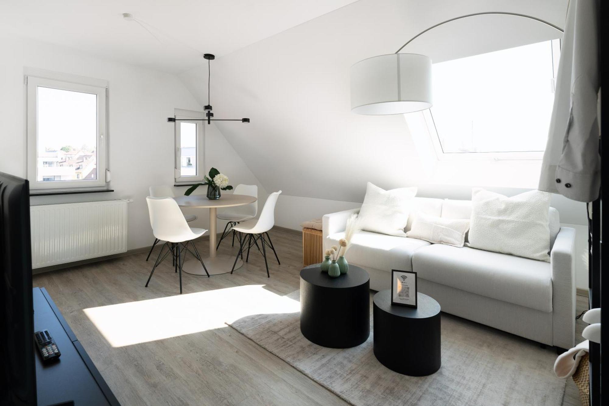 Maisonette - Stilvoll Und Ruhig, Urban Design, Yoga Корнвестхайм Екстериор снимка